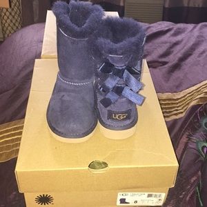 Toddler size 8 Navy Blue Bailey Bow Uggs